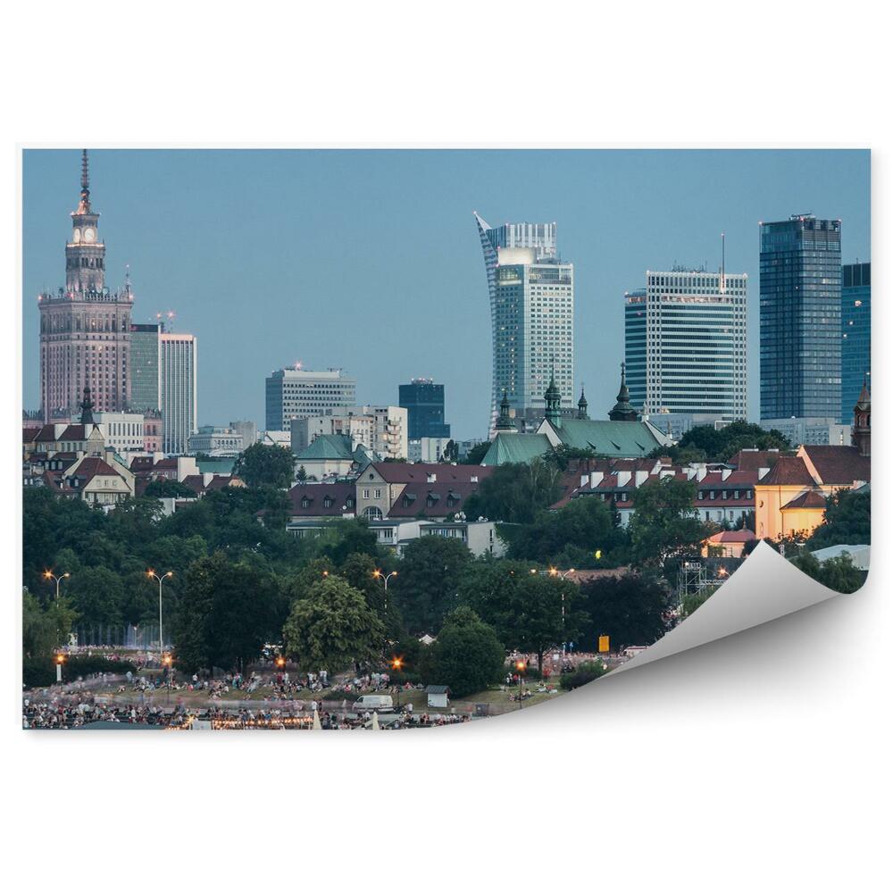 Samolepící fototapeta Panorama Varšava mrakodrapy budovy silnice obloha mraky lodě schody noc