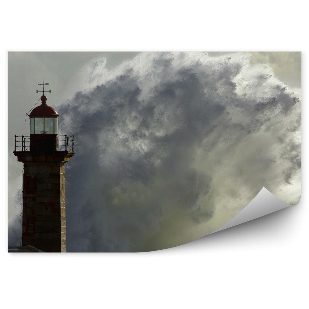 Samolepící fototapeta Bouřlivé vlny narážející na maják