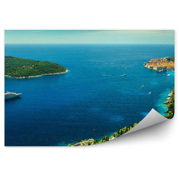 Fototapeta na zeď Panoramatický pohled na město Dubrovník jachta zelený oceán obloha mraky