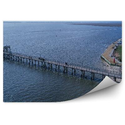 Samolepící fototapeta Pohled shora na vodní pobřeží mola