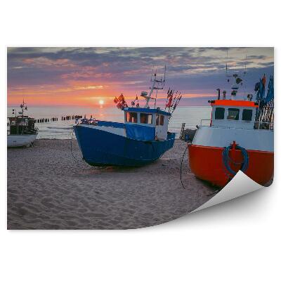 Fototapeta na zeď Barevné lodě na pobřeží Baltského moře