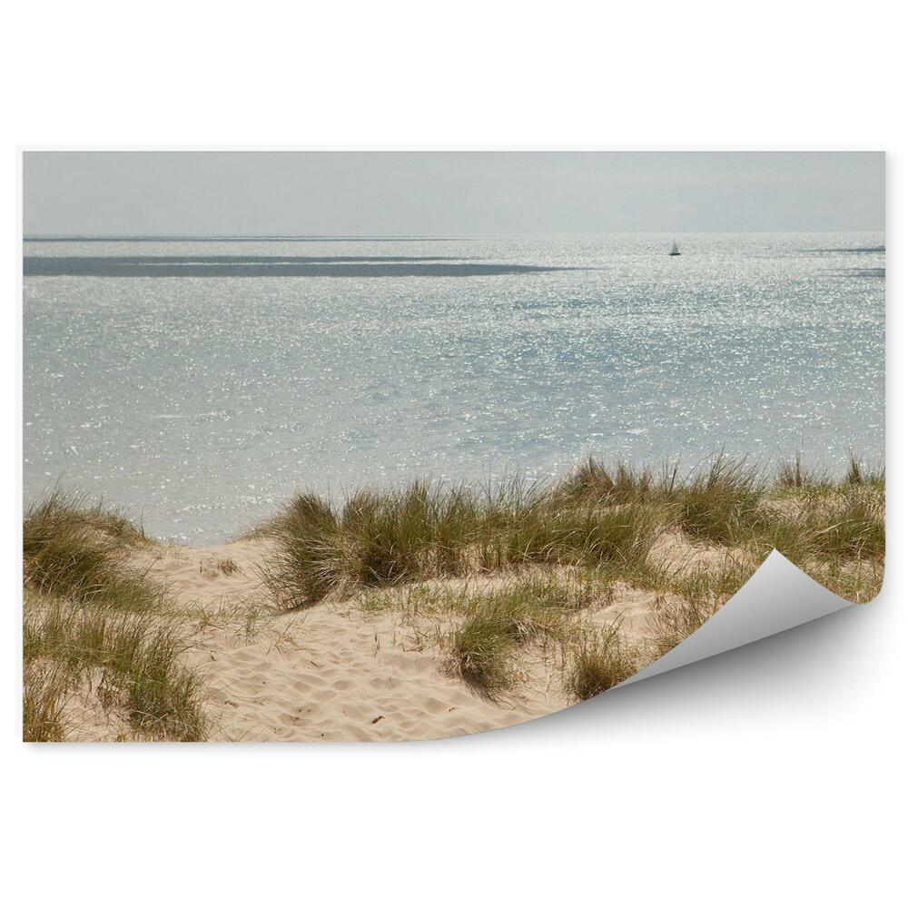 Fototapeta Hory skály město pláž oceán nebe mraky