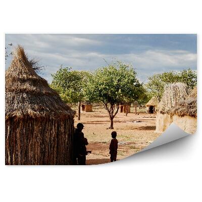 Samolepící tapeta Malované dřevěné domy obloha mraky hory příroda jehličnaté stromy