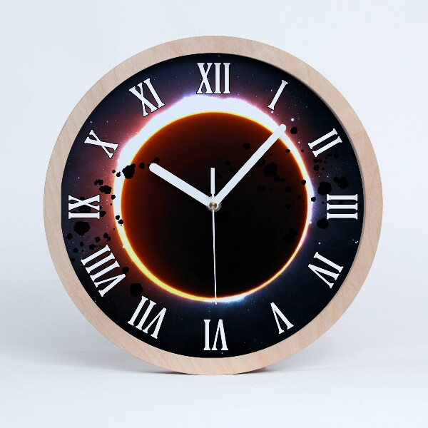 Okrúhle dřevěne hodiny Zatmění slunce