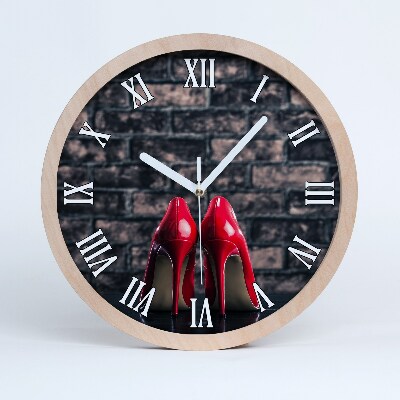 Dřevěne hodiny Červené špendlíky