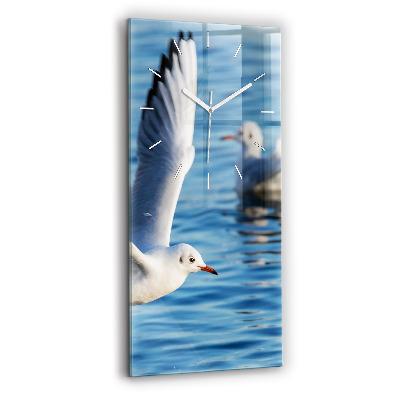 Vertikální hodiny na skle Racci v Gdyni