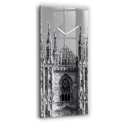 Vertikální hodiny na skle Katedrála Duomo Di Milano
