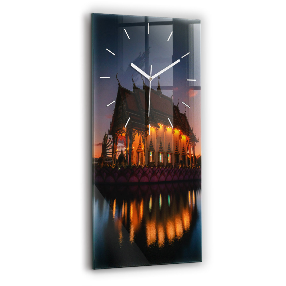 Vertikální hodiny na skle Chrám v Bangkoku